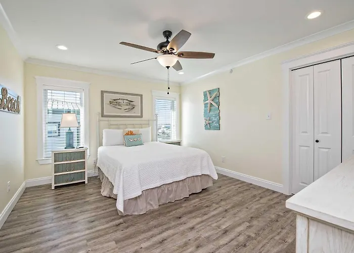 N Breezy 12 Bedroom *