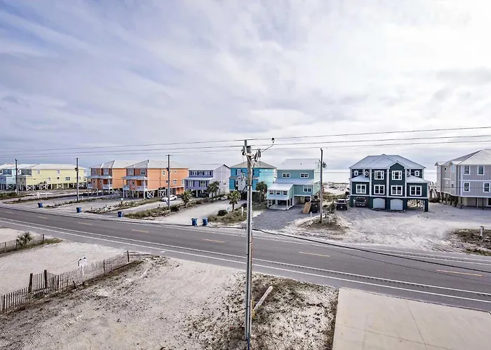 N Breezy 12 Bedroom Holiday home Gulf Shores