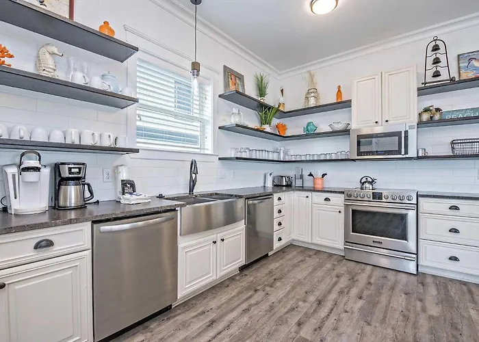 N Breezy 12 Bedroom